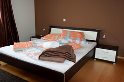 WieserWeine_Schlafzimmer