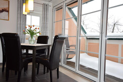 WieserWeine_Esszimmer+Loggia