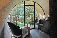 Baumhaus_Waldlichtung_Innen_03