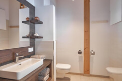 Apartment klein_1 Schlafzimmer_Badezimmer