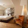 Photo of double room with bath tube, WC | © Hotel Allmer