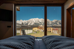 Berghoheit Schlafzimmer -- Almadel