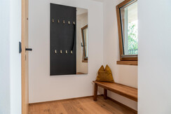 Edelweißkönig Garderobe 1