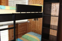 Mehrbett Apartment Stockbetten