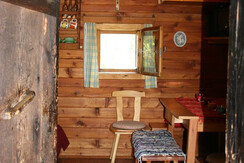 Blick ins Wohnzimmer