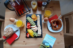 ALPartement Trinker - Esstisch