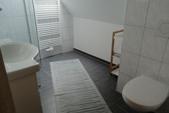 Bad Appartement mit Küche GH Strutz