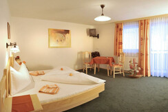 Doppelzimmer 1