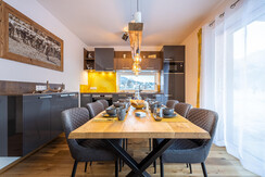 Alpenlodge, Bad Mitterndorf, Esstisch