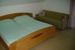 W2-Doppelbettzimmer+2009-12-27+10-19-27