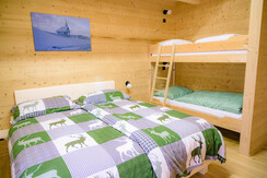 Fuchsbau Schlafzimmer mit Stockbett