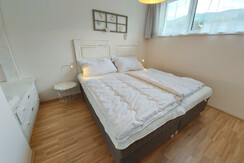 Schlafzimmer Doppelbett