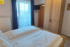 Schlafzimmer Doppelbett