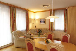 Wohnbereich mit Sitzecke