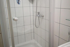 App. Leopoldine Gruber_Bad Schlafzimmer