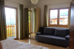 1624648F-88C8-4537-9AD9-2CCBF00C2B12