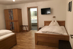 Appartementhaus Schütter_Dreibettzimmer