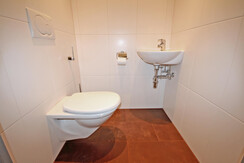 Green - separates WC