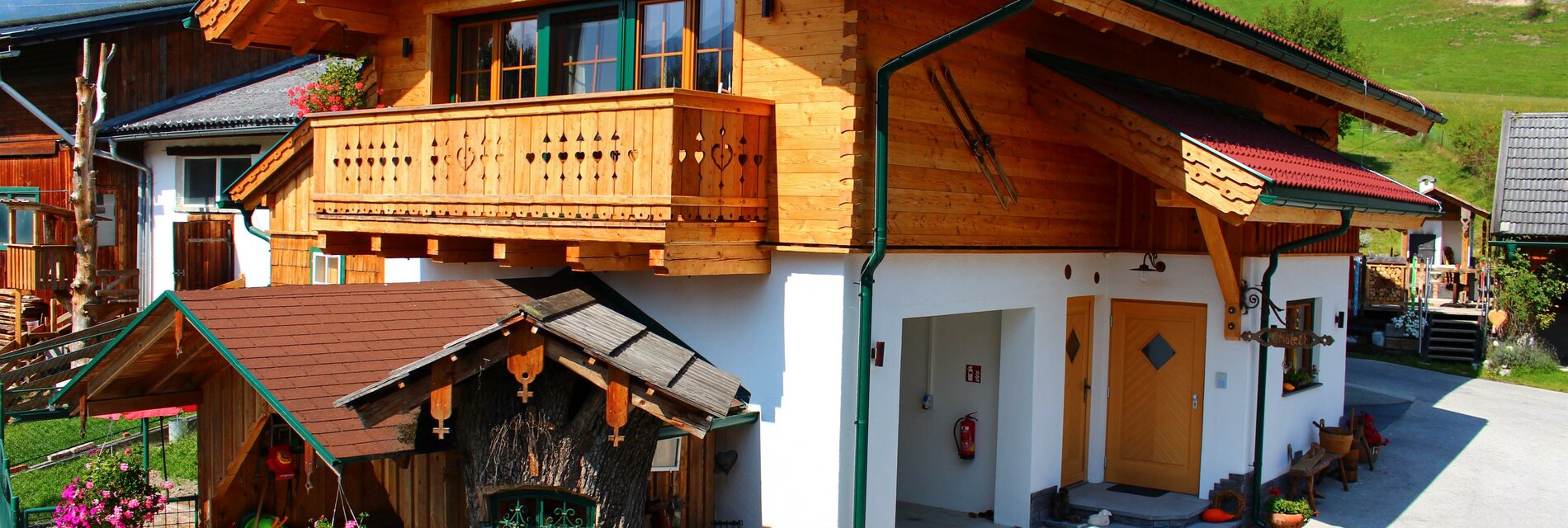 Chalet im Sommer