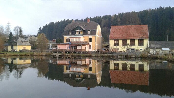 Gastbetrieb von Teichseite | © Bad Edling, Gasthaus