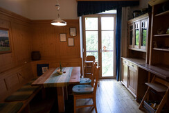 gemütliche Sitzecke beim Bauernhof Priegl