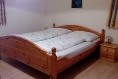 Dreibettzimmer