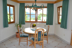 Fewo2 Erker mit Esstisch