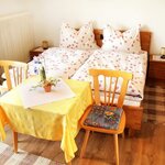 Photo of double room with shower