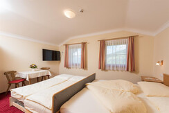 Appartement Schladming Schlafzimmer Talblick (2)