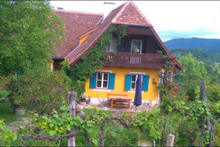 Bioweingut Menhard Thomas Außenansicht