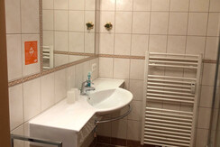 Blumen Studios_Gössenberg_Bad