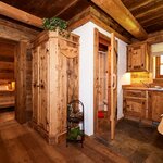 Photo of Hut, shower, toilet, superior