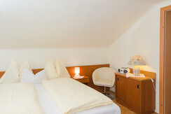 Ferienwohnung Nr. 5 Doppelzimmer 3
