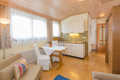 Ferienwohnung Nr. 8_Küchenzeile