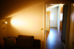 Claus Resch Appartments Gang