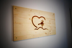 Claus Resch Appartments Holzbrett