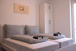 Claus Resch Appartments Doppelbett gemütlich
