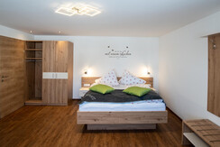 shooting-star.at-2720