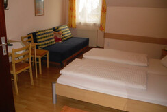 Zimmer 12, 14, 15, 16, 17