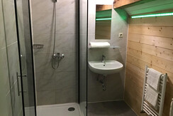 Badezimmer in der Frühstückspension Rost