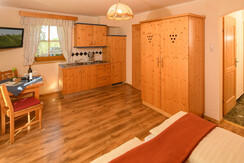 Familienweingut Oberer Germuth Schilcherzimmer 2