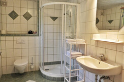 Bad vom Doppelzimmer