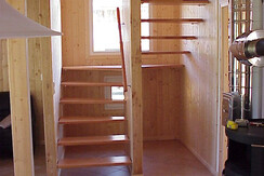 Treppe zum 1. Obergeschoß