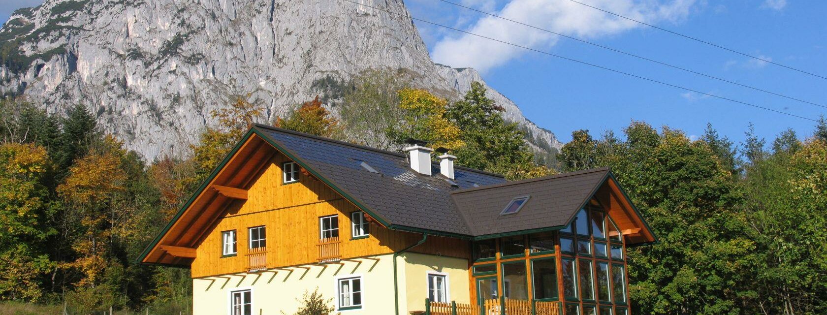 Ferienhaus Rösslern,  Haus mit Backenstein