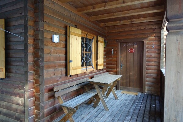 Holiday homeSabathyAlmRetreat terrace-Murtal-Styria | © Ferienhaus Sabathy Alm Retreat