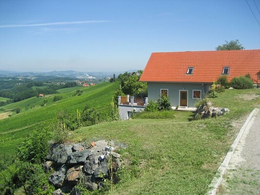 Ferienhaus Tropper Aussenanlage | © Ferienhaus Tropper | Claudia & Franz Tropper