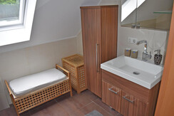 Das helle Badezimmer