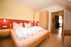 Ferienwohnung Pronegg-Krainz Kastanie Schlafzimmer