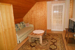 Wohnzimmer Nebenhaus