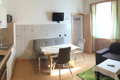 2431F394-3BDC-4413-AA24-552550548954